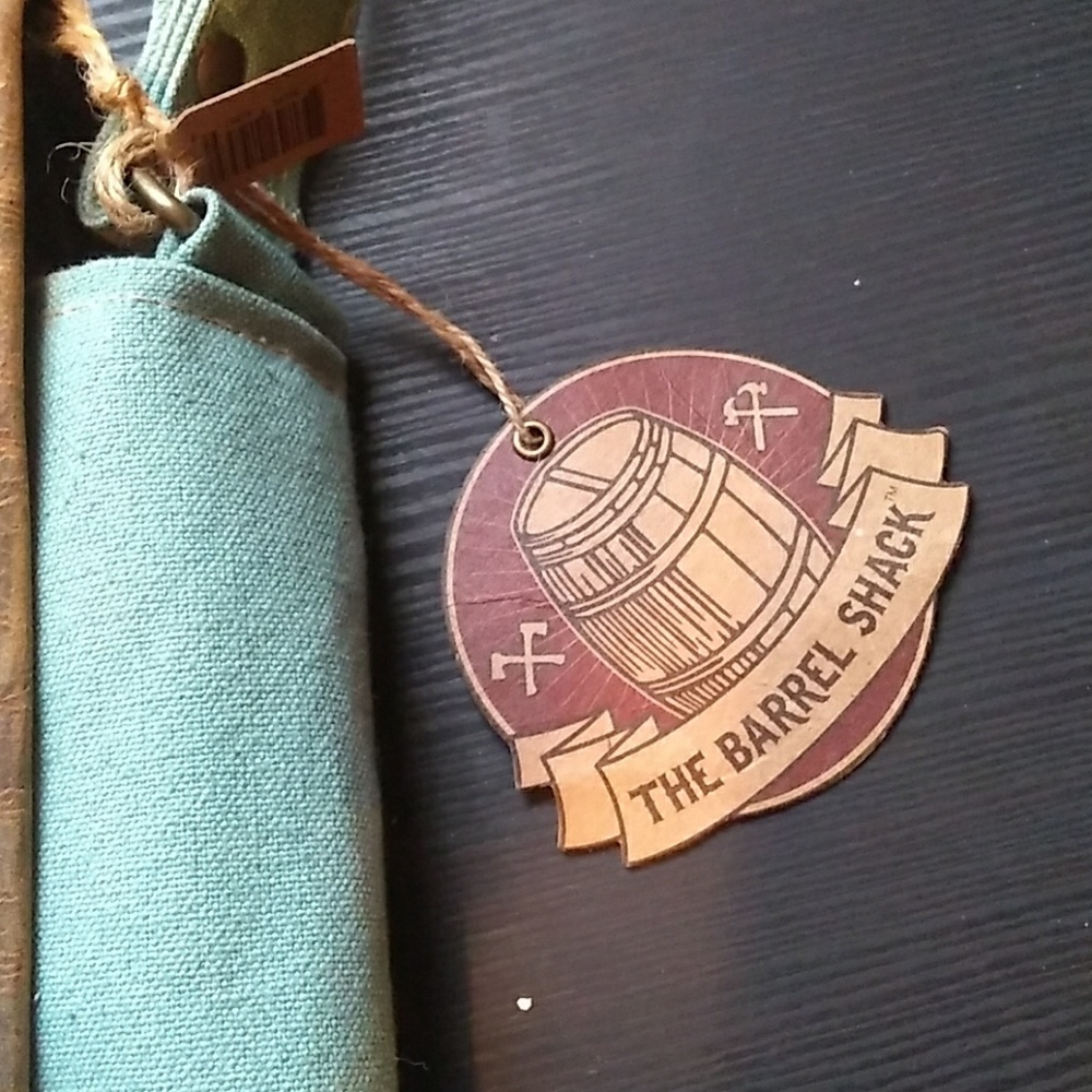 The barrel shack bag - Picture 3 of 7